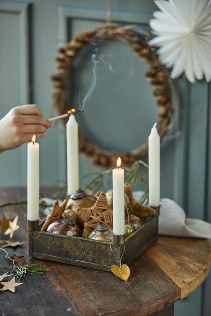 Adventsstake t / 4 kronelys med hullmønster 